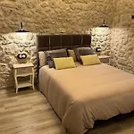 Casa Vieja De La Abuela * Fuentesauco de Fuentiduena
