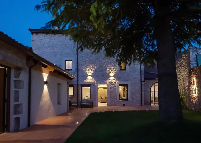 Casa Vieja De La Abuela Fuentesauco de Fuentiduena