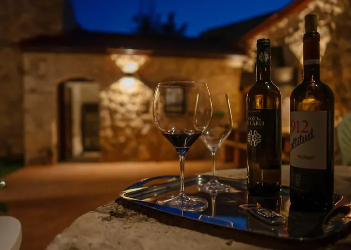 Casa Vieja De La Abuela * Fuentesauco de Fuentiduena